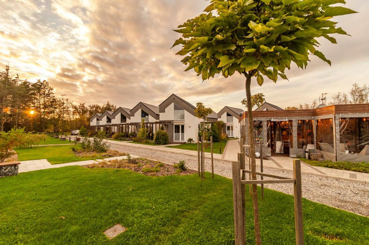 Baltic Natur Park - Holiday Resort Ниешорце Екстериор снимка